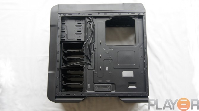 Thermaltake Chaser A31 Back of Case Empty