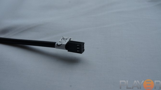 Thermaltake Chaser A31 Black 3 Pin Fan Connector