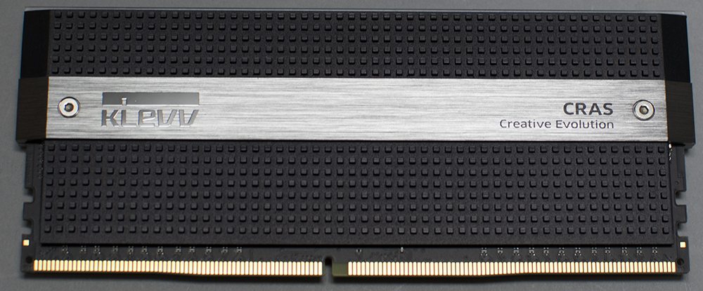 KLEVV CRAS 3000MHz 16GB DDR4 Memory Kit Review 5