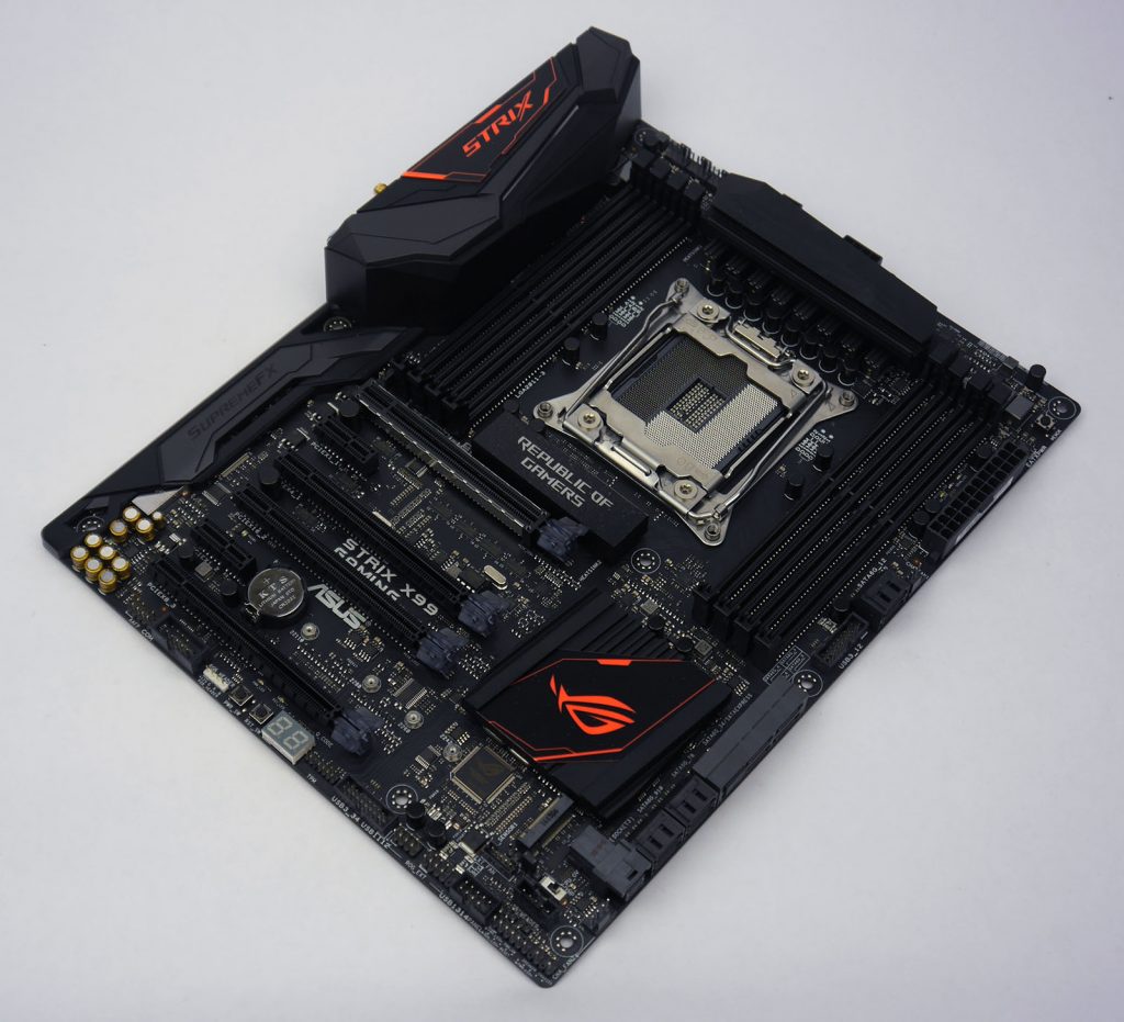 ASUS STRIX X99 Gaming - Overview
